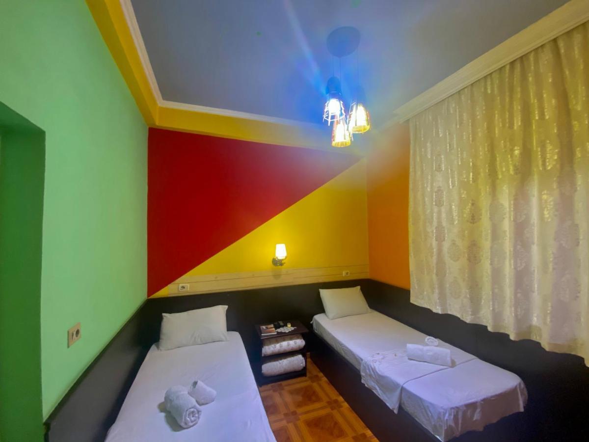 Hotel Rex Tirana Exteriör bild