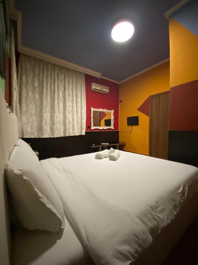 Hotel Rex Tirana Exteriör bild