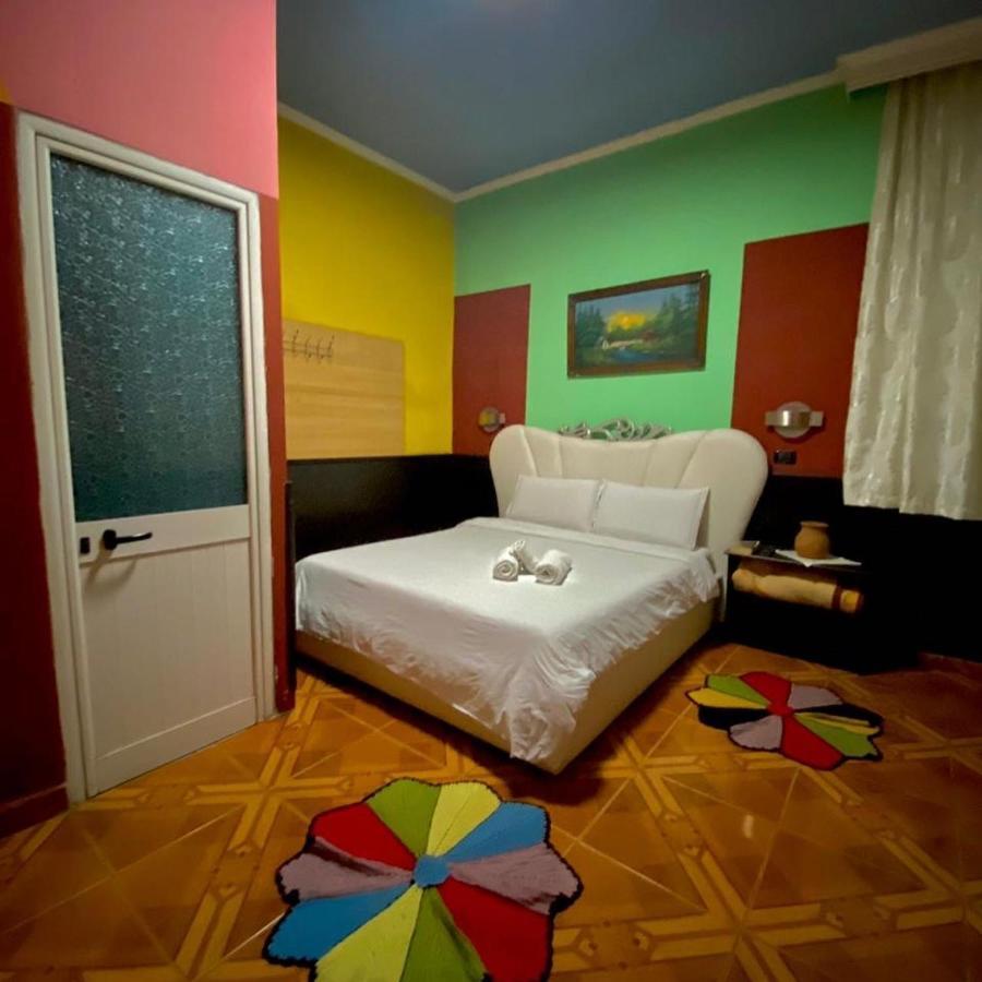 Hotel Rex Tirana Exteriör bild